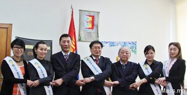 1385408_400421593418881_196736594_n-640x327