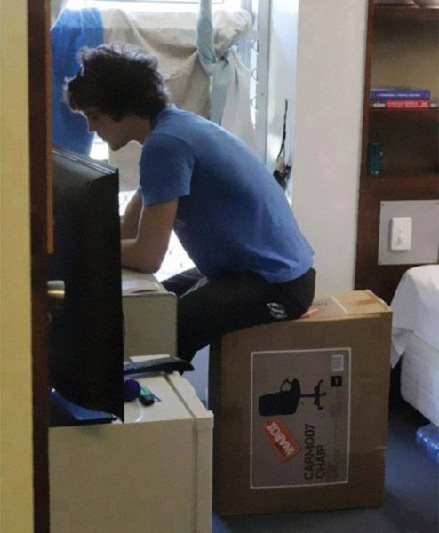 17817_1588340891404895_6549200382491916255_n