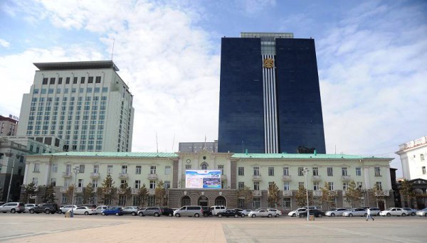 8272a5dd6fff9bd8a3195d6a02b5ccdc