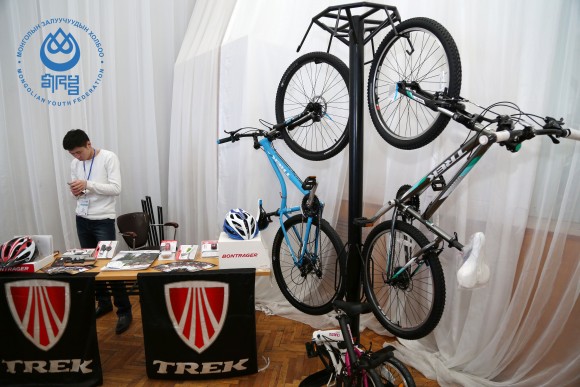 ac462aafd915335a3dd225304819755d