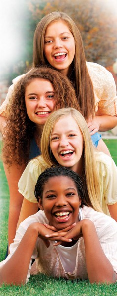 ne13apr27-ALL-what-is-a-true-friend-AV121105_cah0019alt