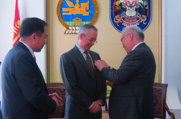 p19h57bhp01mpdut11l6h1b2b10hv2