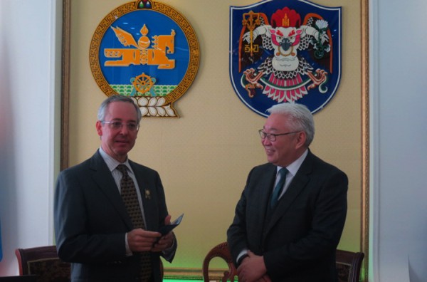 p19h57bk591fg49o6181bqll1d083