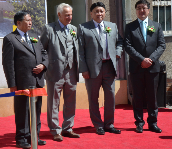 0 aaaaaneg emneleg 1