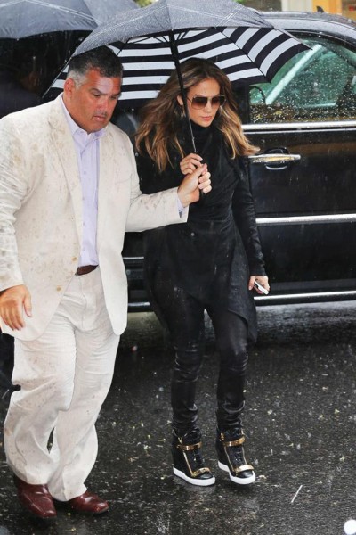 10984137_930510850304888_5020477423232685133_n