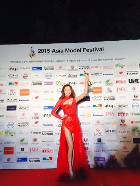 11121745_924539477596681_606671451_n