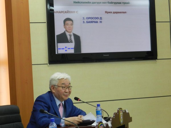 11134260_910718788978750_688883171_n