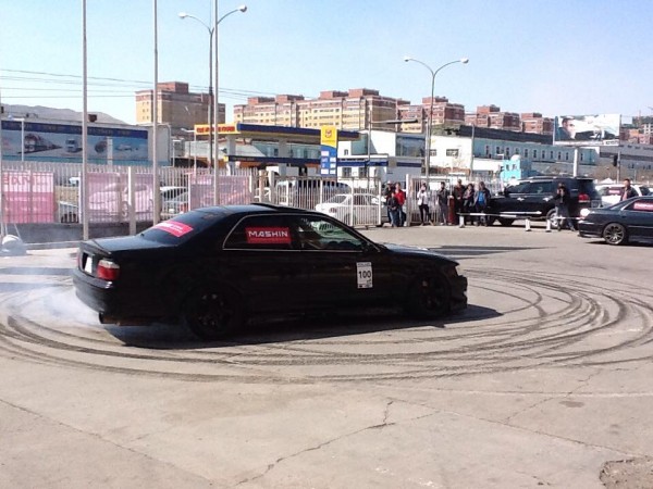 11167702_914813775206431_202026870473843930_n