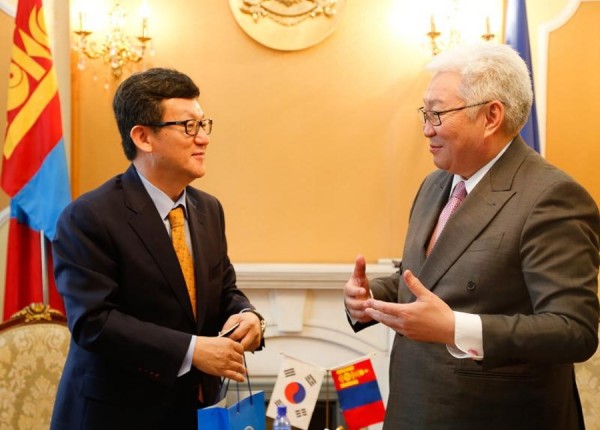 p19jv4i8e813om1h3u1jfm1ruvfbe2