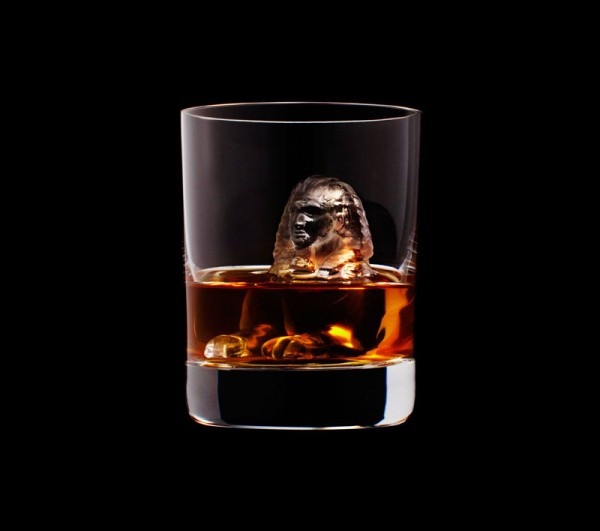 suntory-whisky-tbwa-hakuhodo-cnc-milled-ice-cubes-3d-13