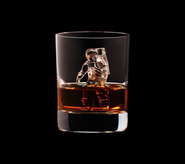 suntory-whisky-tbwa-hakuhodo-cnc-milled-ice-cubes-3d-21