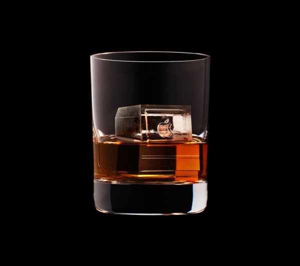 suntory-whisky-tbwa-hakuhodo-cnc-milled-ice-cubes-3d-8