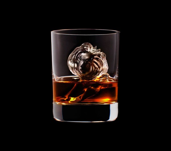 suntory-whisky-tbwa-hakuhodo-cnc-milled-ice-cubes-3d-9