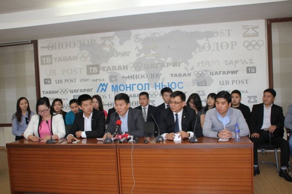 62f2751d9bfc8ef555ba556e2b23e0bd