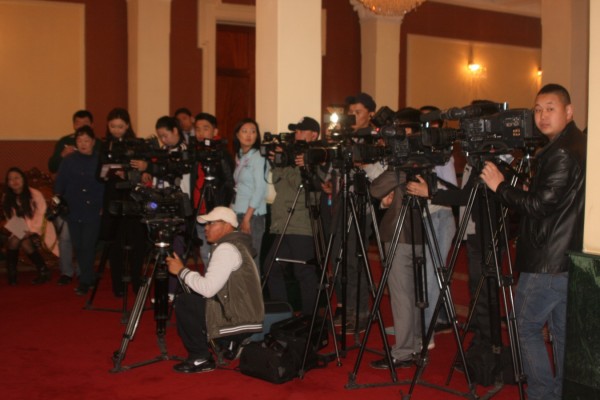 860b9e750e280bf69df8486ae9155c57