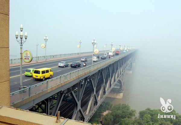 c62bb79d7d32bd559152693b771e30f8