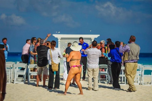 ea8aba17-3fb9-49a8-a321-a6ecf0a0ddb1