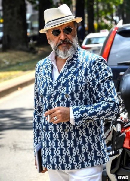 11354873_721744284601109_909018389_n