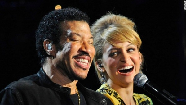 120615085622-famous-father-lionel-nicole-richie-horizontal-large-gallery