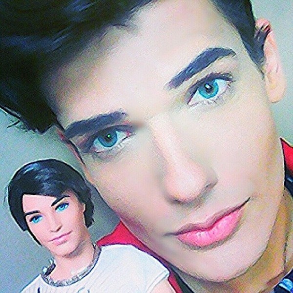 1406979785402_wps_1_Celso_Santebanes_instagra