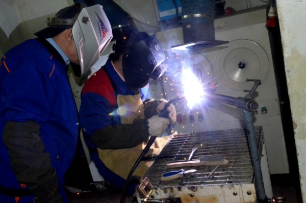 143458599355820b892eed7