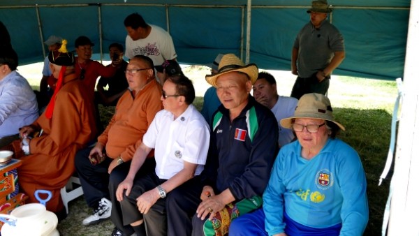 14350206435588ad635b2a7