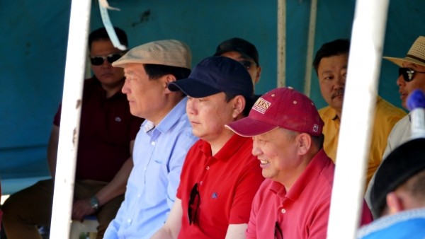 14350209795588aeb32d209