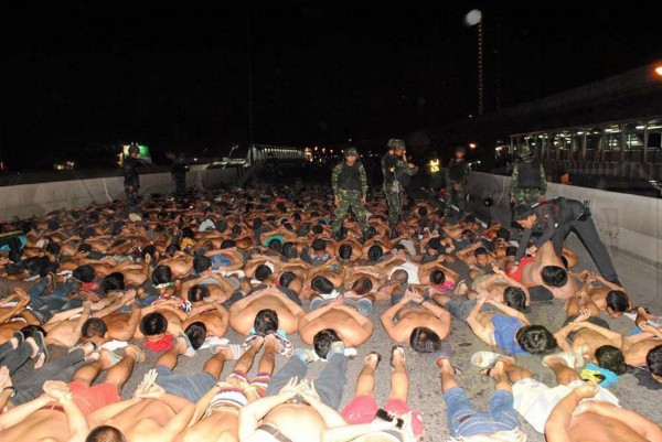 Îñíîâíóþ äîëþ àðåñòîâàííûõ áàéêåðîâ ñîñòàâëÿëè ïîäðîñòêè