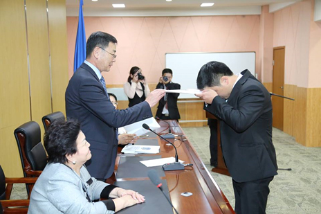 f44fb90268ae86195521f0b6e6f89e32original