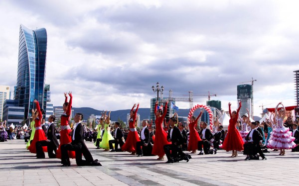 p19mum1d8r2581f9ckq91sr8p073