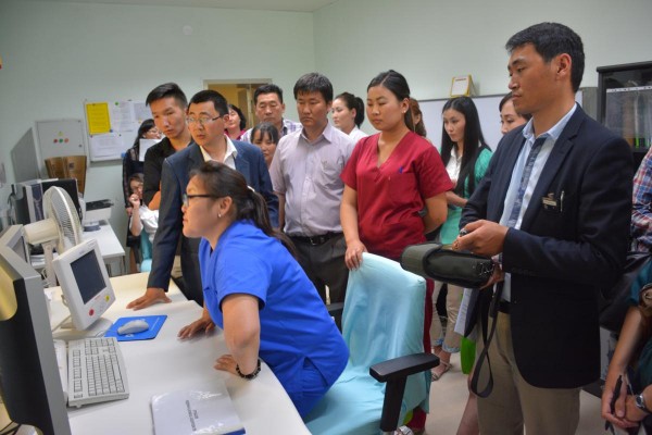 zazrag_EMNELEG2_1200x800