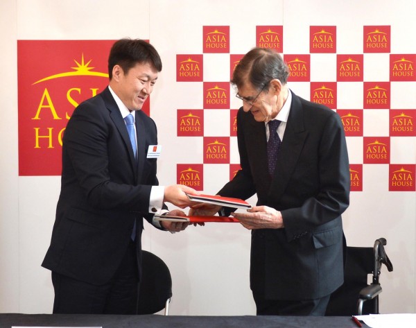 884315063f17838e220a003d2e0cfead