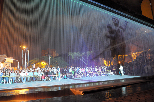 DWC-video-projection3