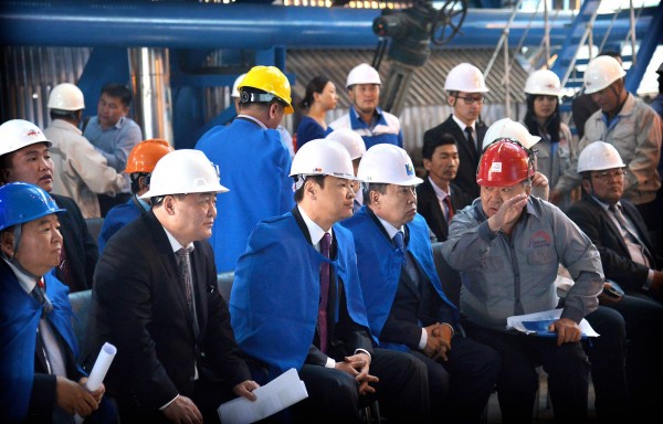 dcb696a97107a6b6736cd73d6e652381