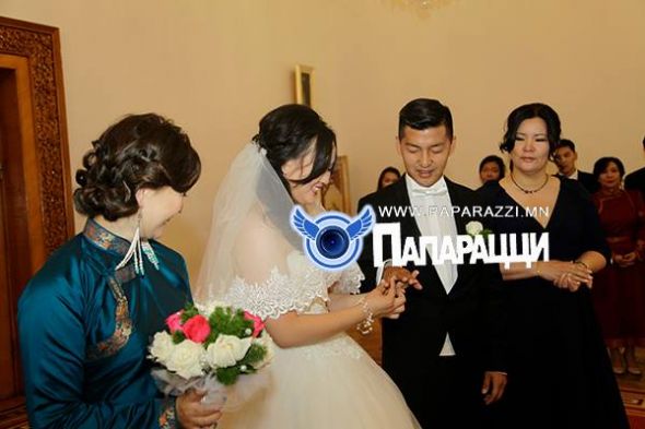 11896895_777322975714021_351063297_n_(1)