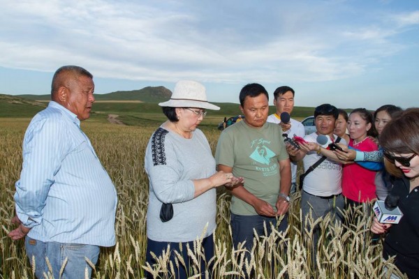 \"11948143_1047728591913437_182293134_n\"