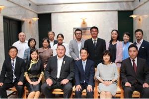 32_ff189fc13318793af837d69fa065040ca3c491a7508733109201508120837