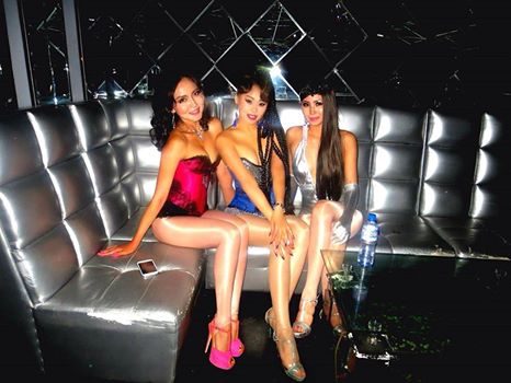 b230987261819a92443c3b3643220e83