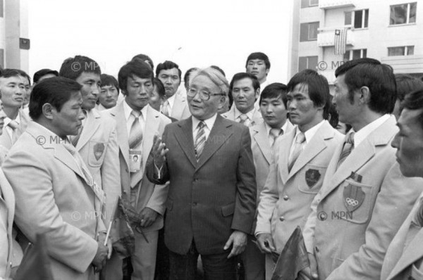 \"12009786_1003869456300091_6532289034858524386_n\"