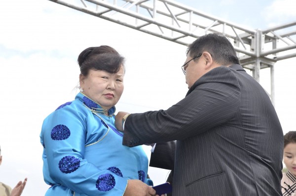 12016419_813616965421528_1759243958_o