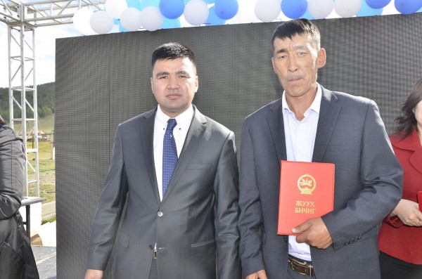 12019348_813617125421512_450273456_o