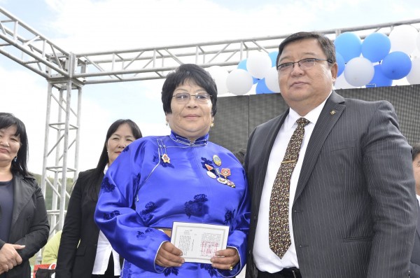 12025849_813616985421526_1916463356_o