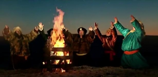 527-1360642724head(1)