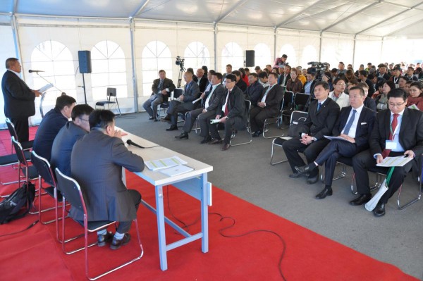 7c85c8d22ead1c696bd23aeafdf95853