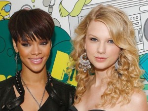 Rihanna-and-Taylor-Swift-at-MTV-Europe-Music-Awards-2012-300x225