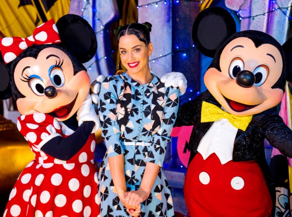 \"rs_1024x759-140705091214-1024.Katy-Perry-Disney-Land.jl.070514\"