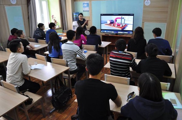 12063926_910335242336456_2007545419_n