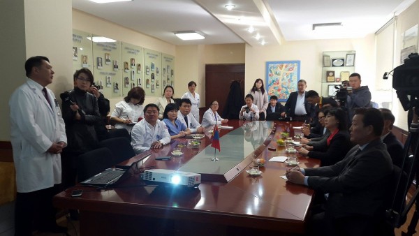 12165540_1662891100645372_1569080415_o