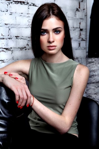 14439339765610af1825c9e