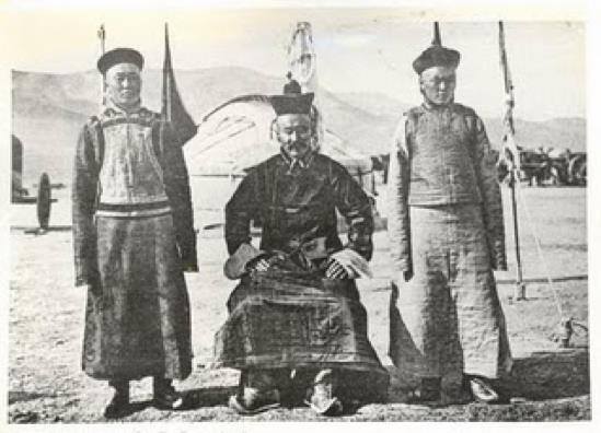 \"1456543_668525373199290_102833066_n\"